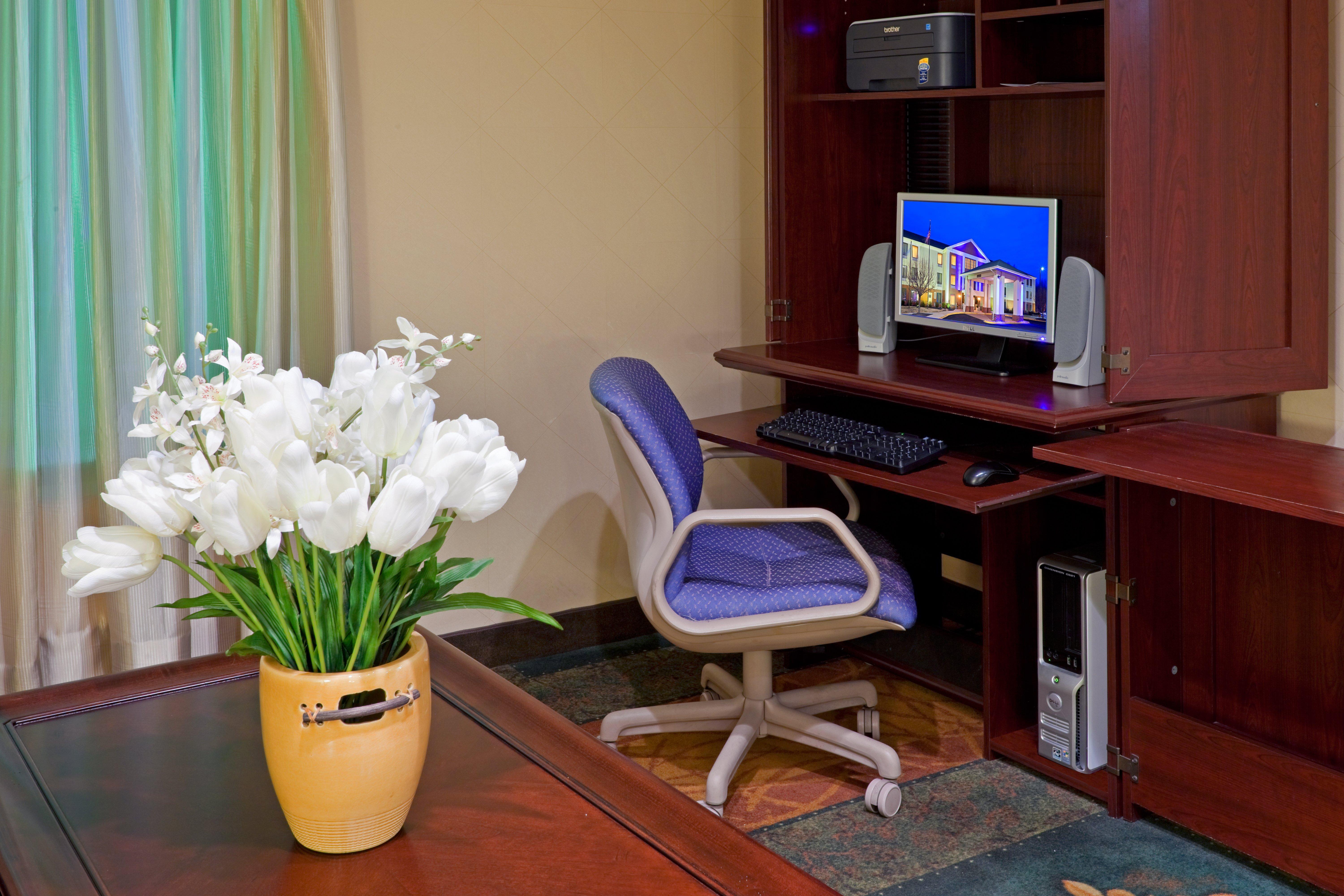 Holiday Inn Express & Suites Carneys Point - Pennsville By Ihg Eksteriør billede