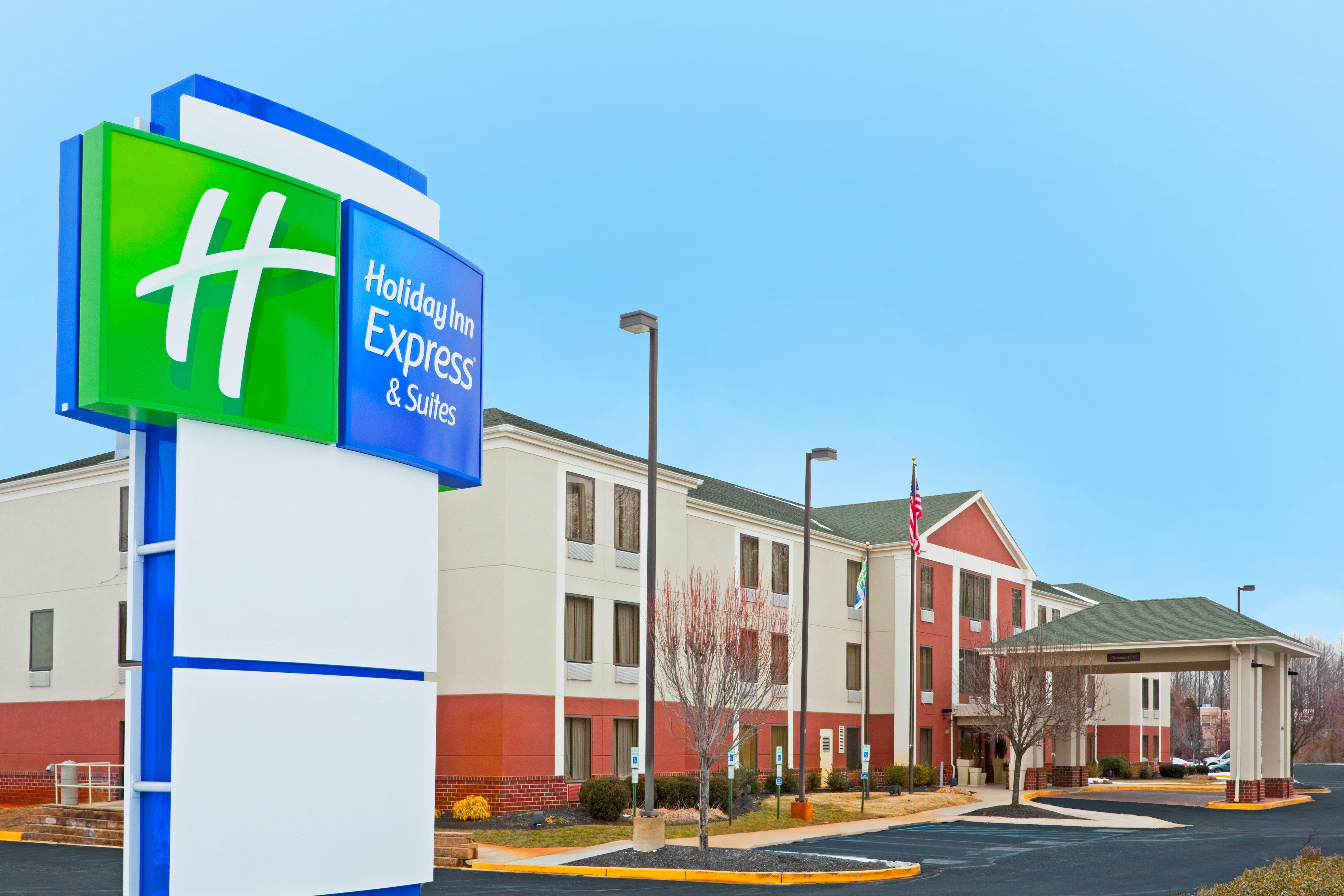 Holiday Inn Express & Suites Carneys Point - Pennsville By Ihg Eksteriør billede
