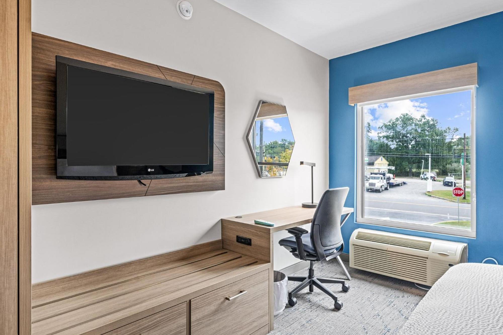Holiday Inn Express & Suites Carneys Point - Pennsville By Ihg Eksteriør billede