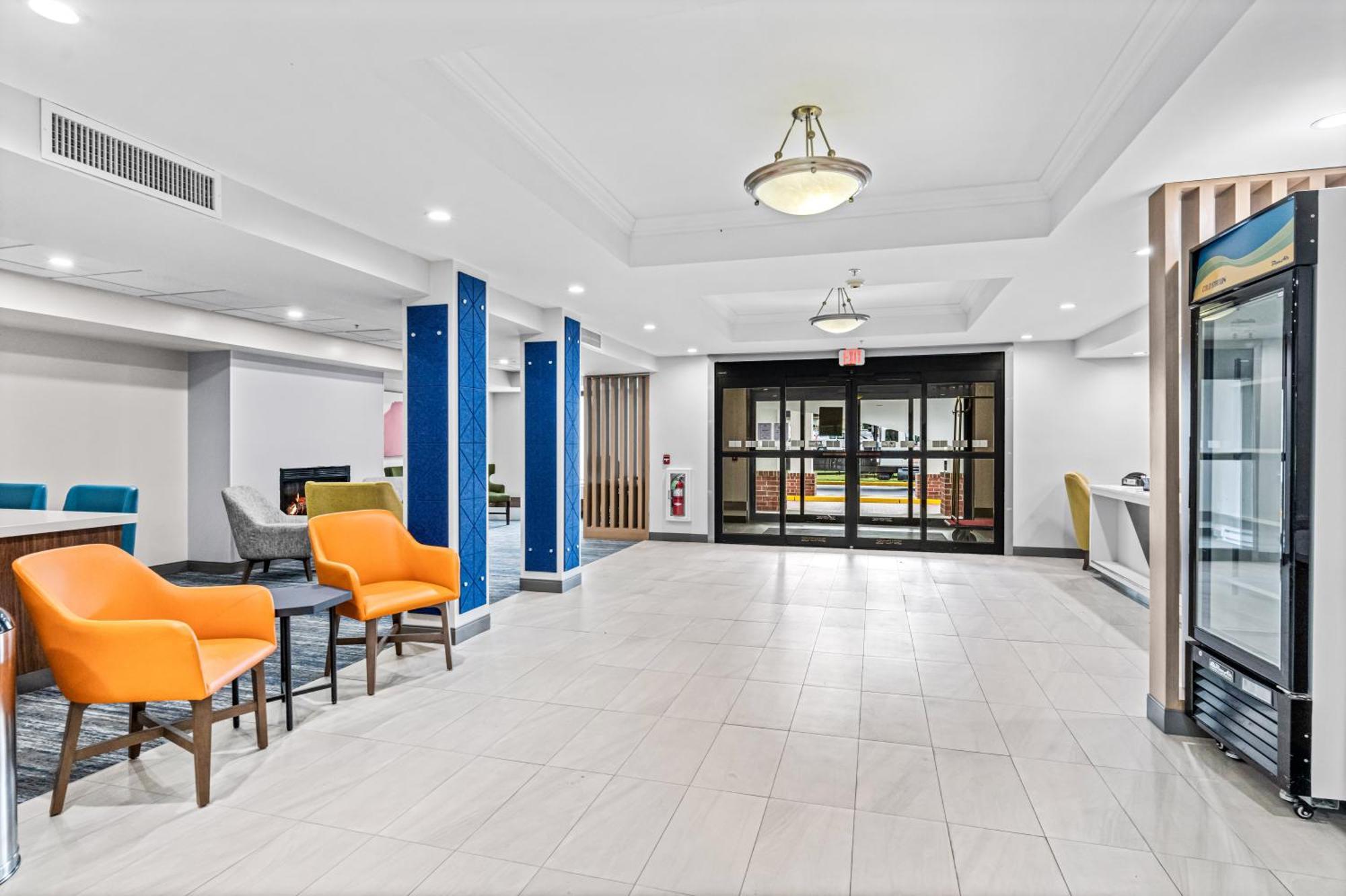 Holiday Inn Express & Suites Carneys Point - Pennsville By Ihg Eksteriør billede