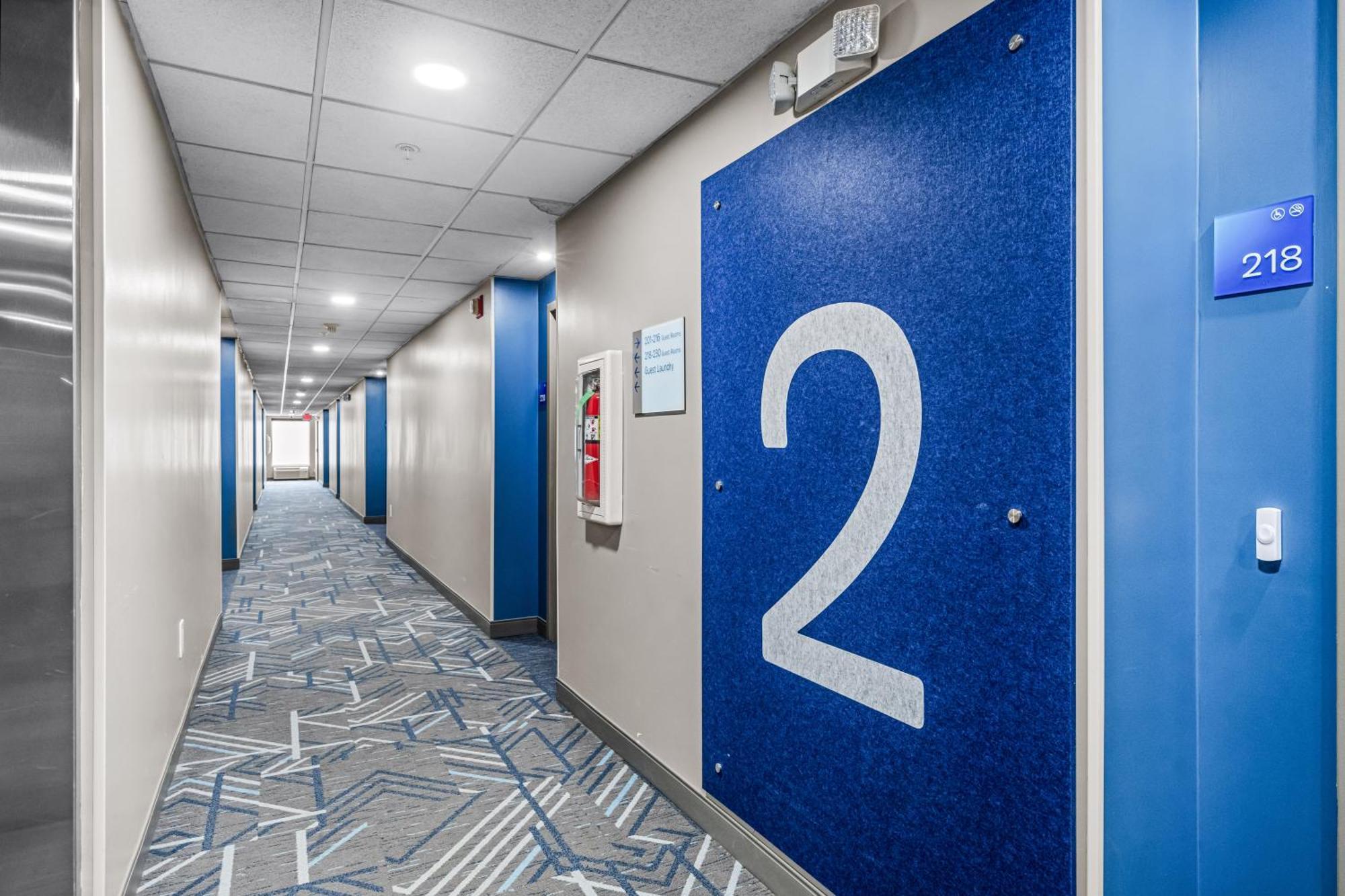 Holiday Inn Express & Suites Carneys Point - Pennsville By Ihg Eksteriør billede